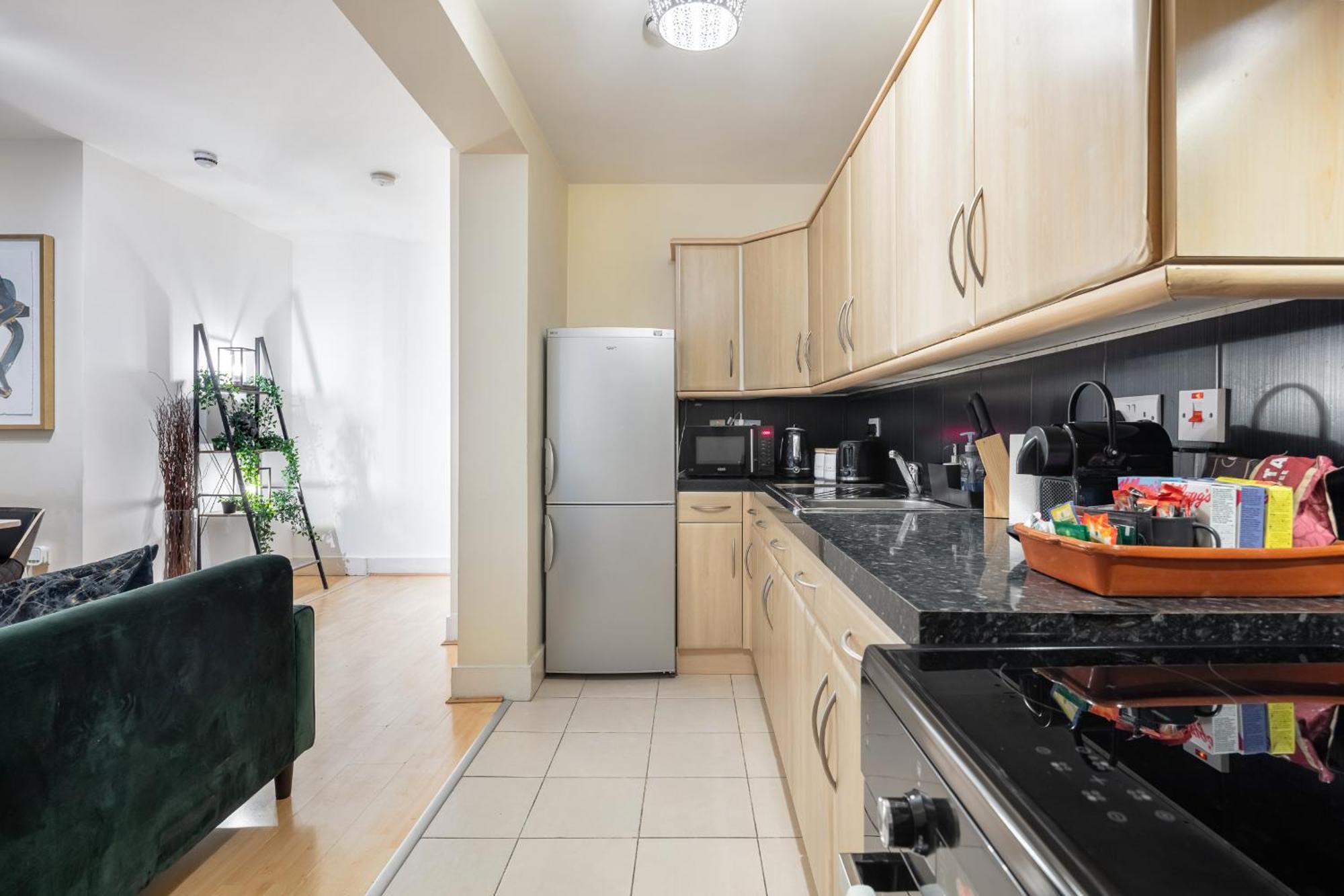 Elegant Kensington Apartment With Patio ロンドン エクステリア 写真