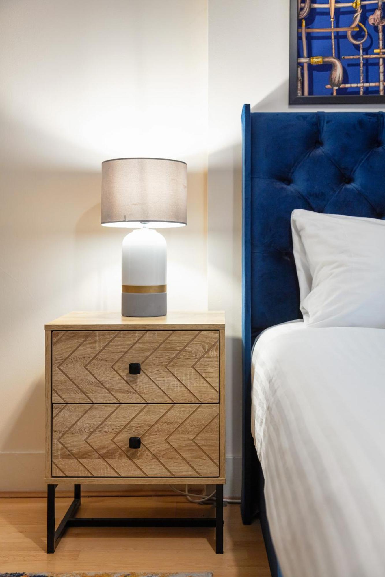 Elegant Kensington Apartment With Patio ロンドン エクステリア 写真